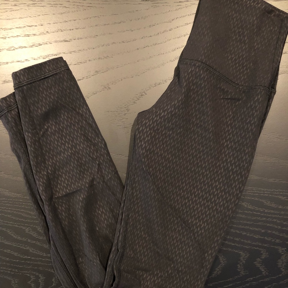 Lululemon Align 25”